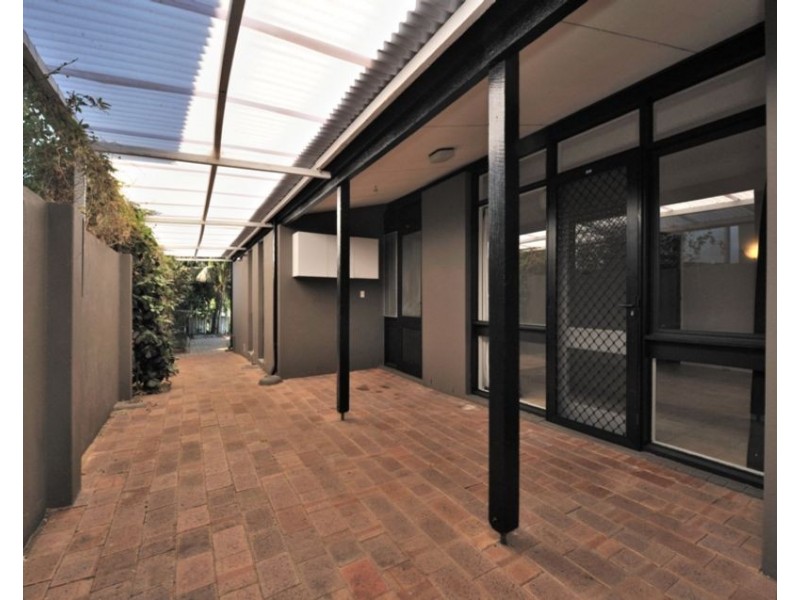 86 Glenelg Avenue, Wembley Downs WA 6019