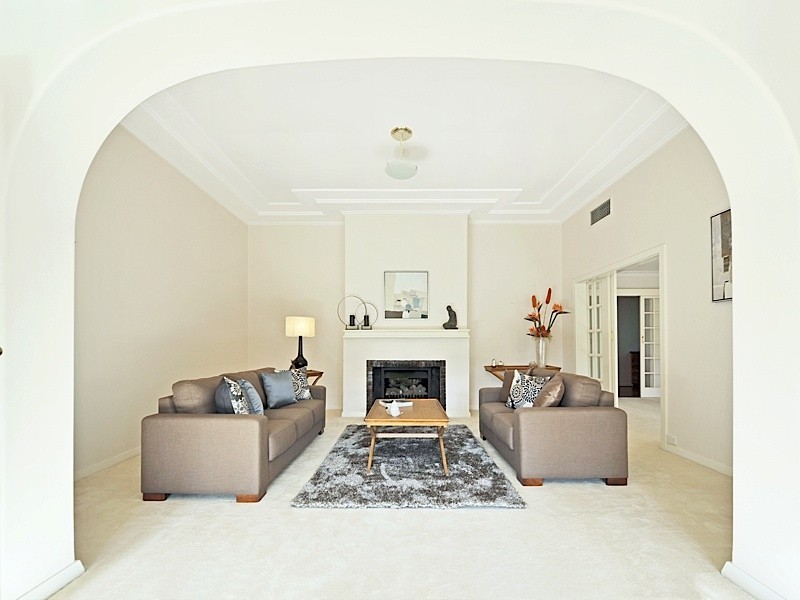 22 Hobbs Avenue, Dalkeith WA 6009