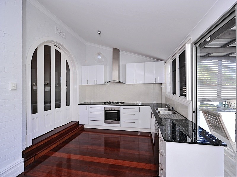 106 Williams Road, Nedlands WA 6009