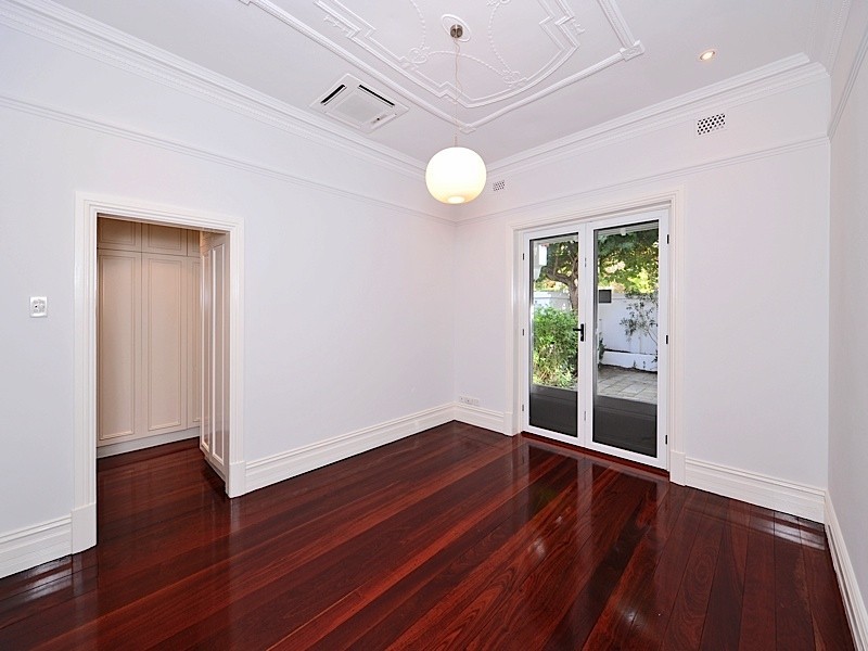 106 Williams Road, Nedlands WA 6009