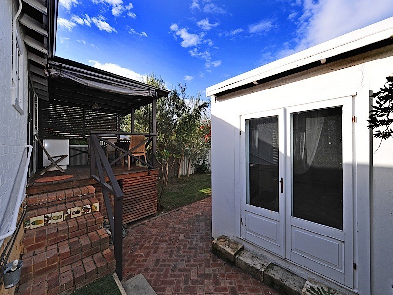 106 Williams Road, Nedlands WA 6009