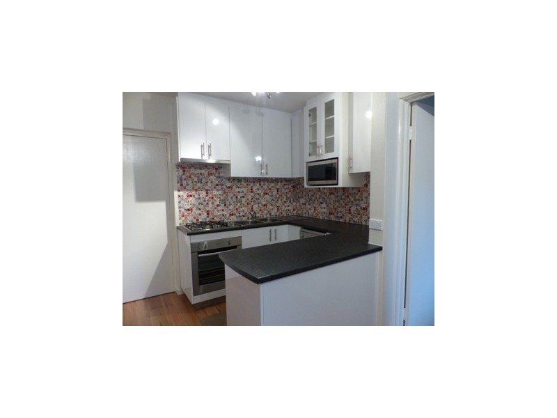 8/4 Dover Court, Mosman Park WA 6012