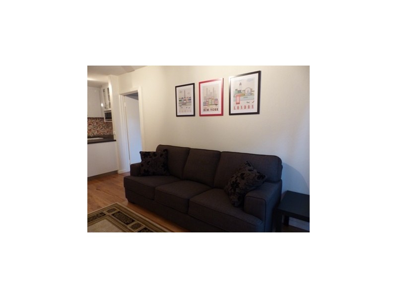 8/4 Dover Court, Mosman Park WA 6012