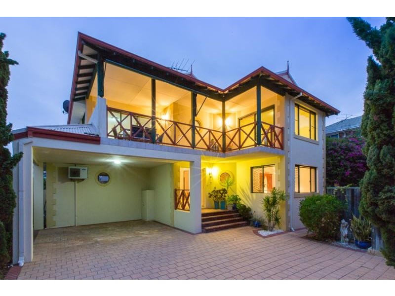 12a Hamersley Street, Cottesloe WA 6011