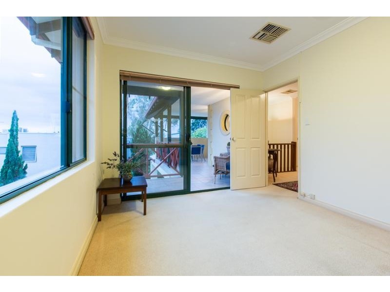 12a Hamersley Street, Cottesloe WA 6011