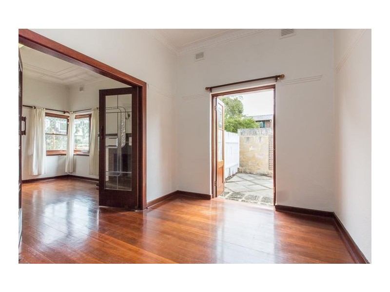 2 Megalong Street, Nedlands WA 6009