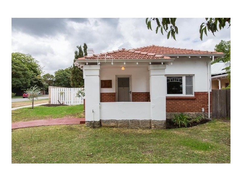 2 Megalong Street, Nedlands WA 6009