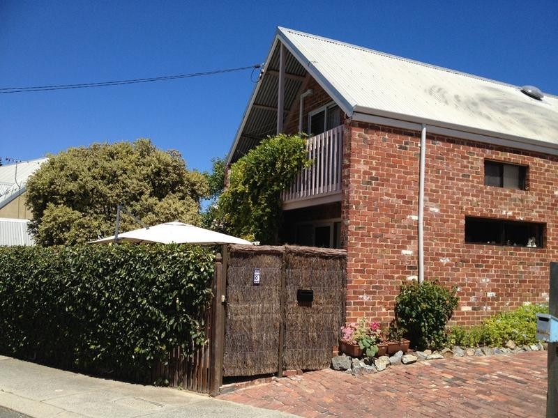 18A Burns Street, North Fremantle WA 6159