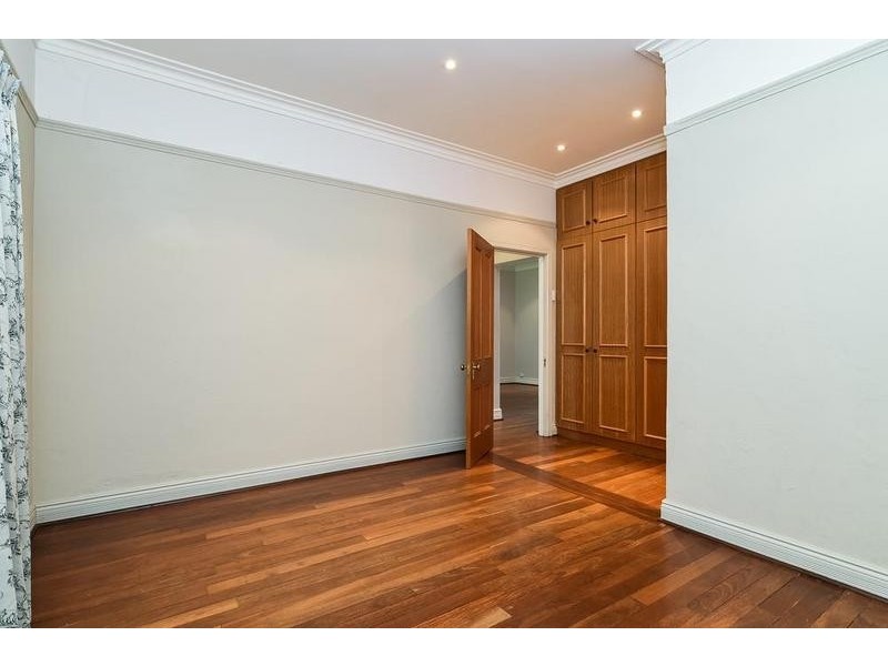 35 Manning Street, Mosman Park WA 6012