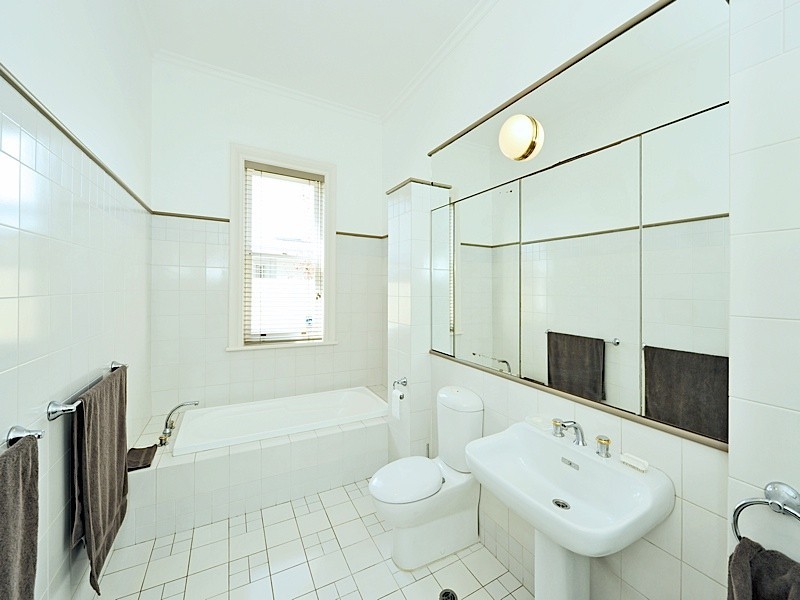 11 Irvine Street, Peppermint Grove WA 6011