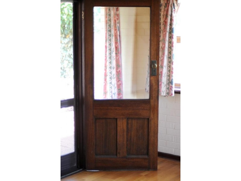 37 Loftus Street, Nedlands WA 6009