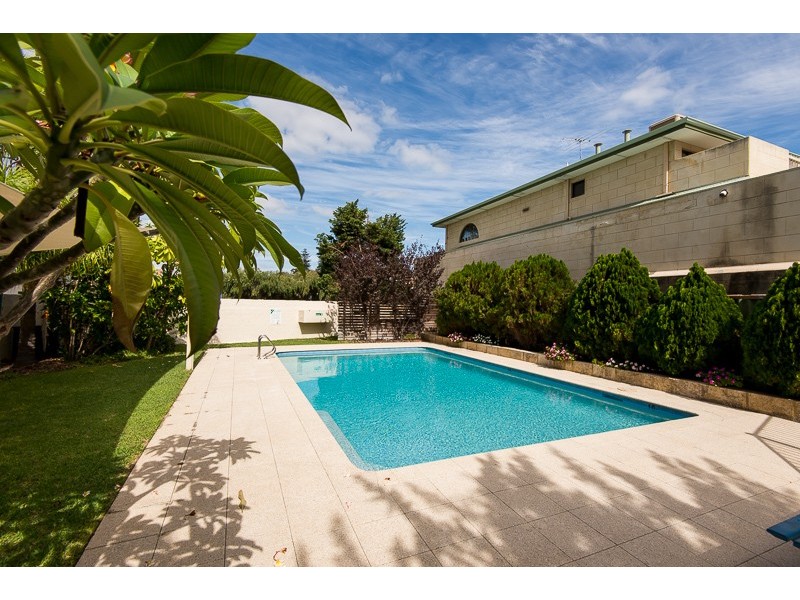 72/375 Stirling Highway, Claremont WA 6010