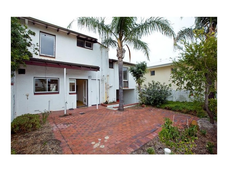 4/8 Avonmore Terrace, Cottesloe WA 6011