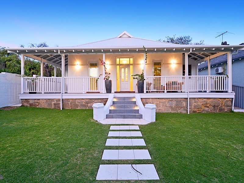 174 Broome Street, Cottesloe WA 6011