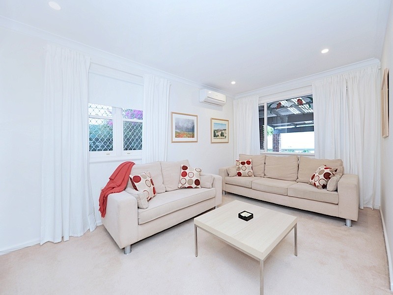 9 Staples Street, North Fremantle WA 6159