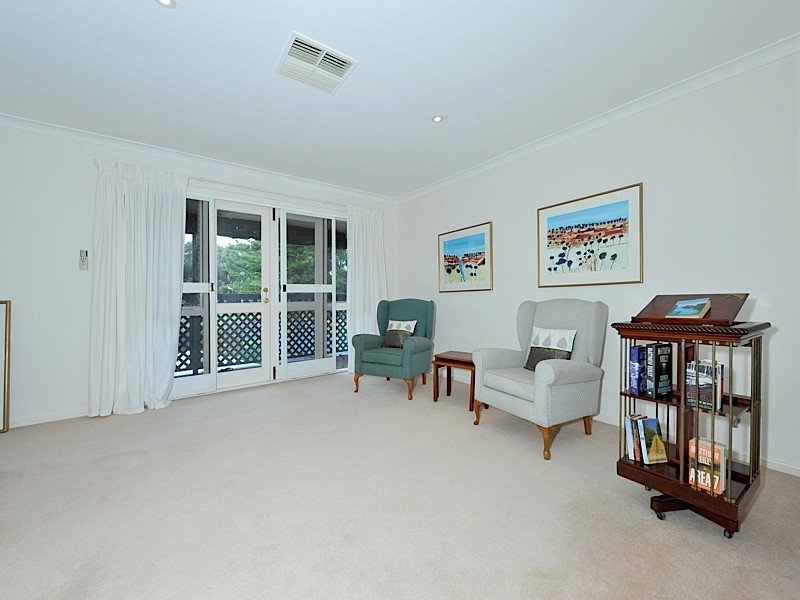 9 Staples Street, North Fremantle WA 6159