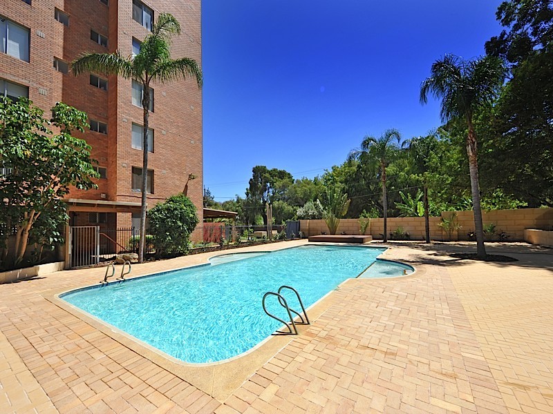 90/4 Dover Court, Mosman Park WA 6012