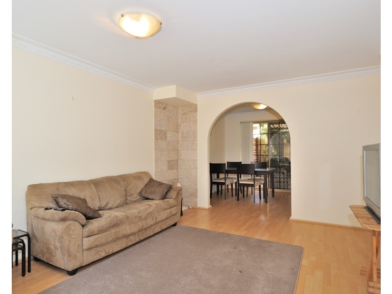 3/102 Mary Street, Como WA 6152