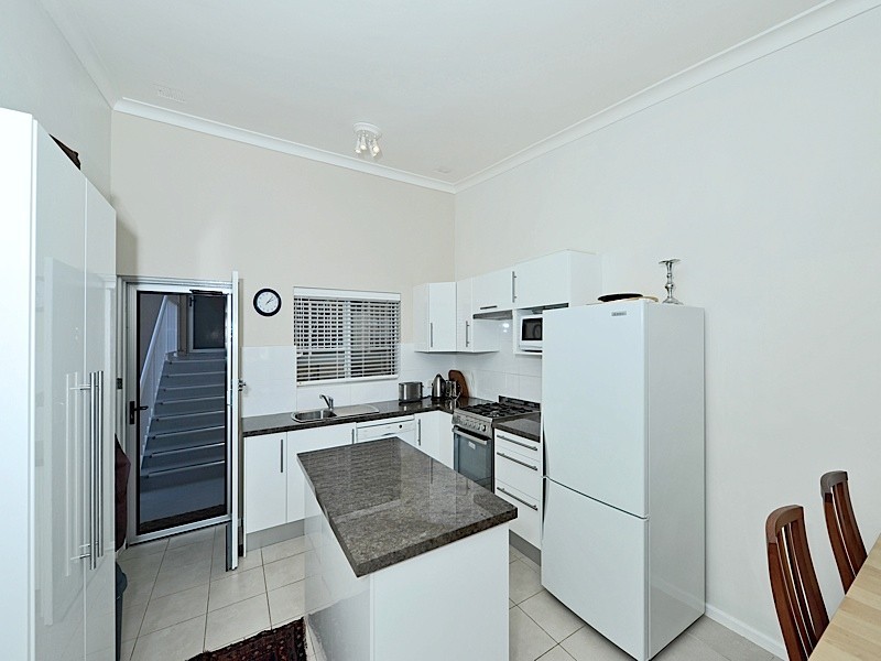 5/183 Broome Street, Cottesloe WA 6011
