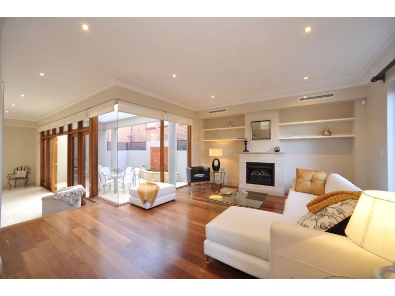 10 John Street, Cottesloe WA 6011