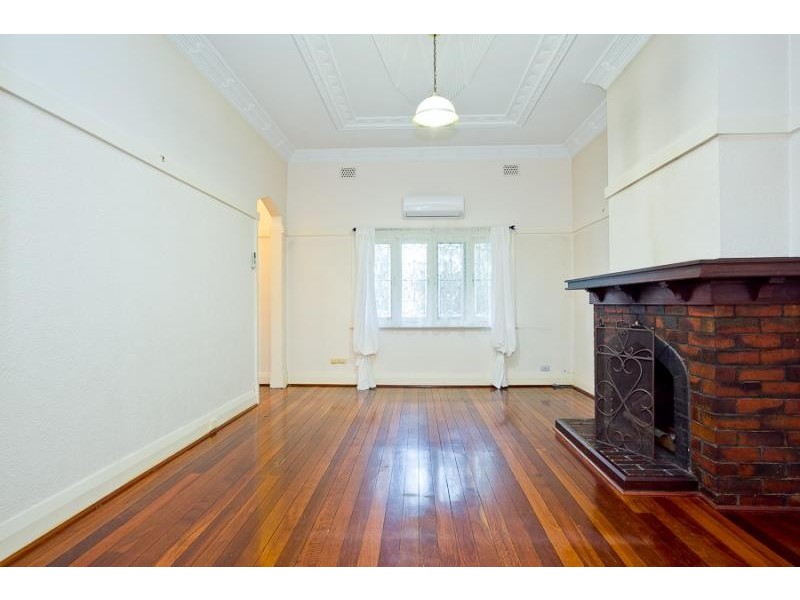 18 Clark Street, Nedlands WA 6009