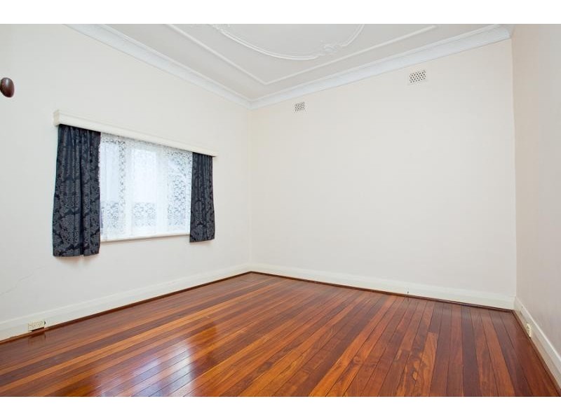 18 Clark Street, Nedlands WA 6009