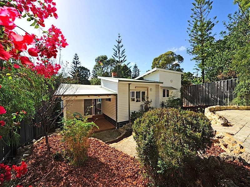 20 Iolanthe Street, Swanbourne WA 6010
