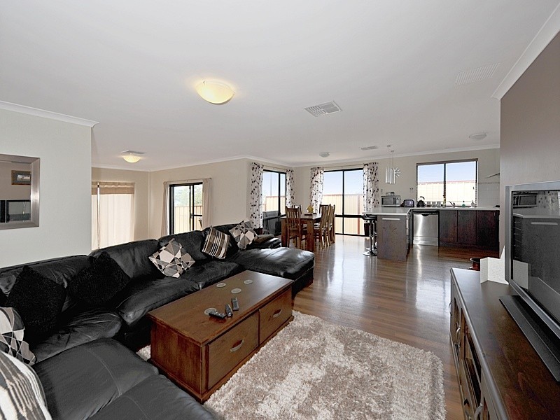 35 Giudice Way, Yangebup WA 6164