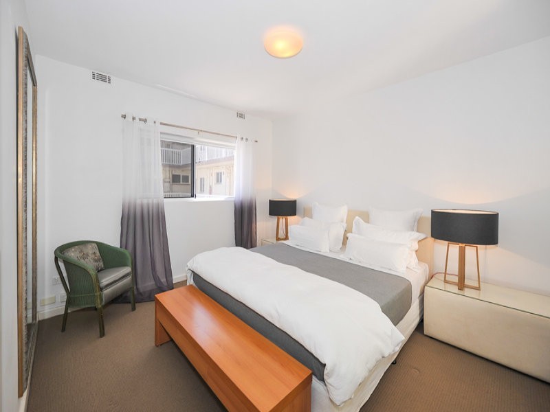 13/20 Overton Gardens, Cottesloe WA 6011