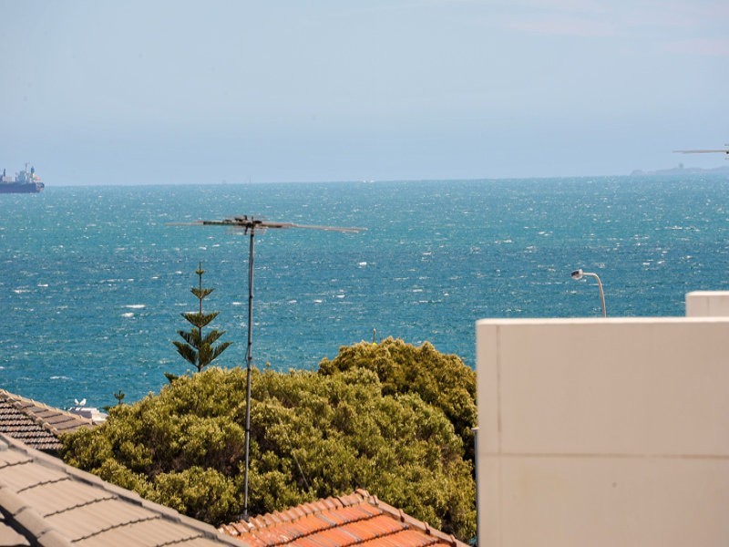 13/20 Overton Gardens, Cottesloe WA 6011