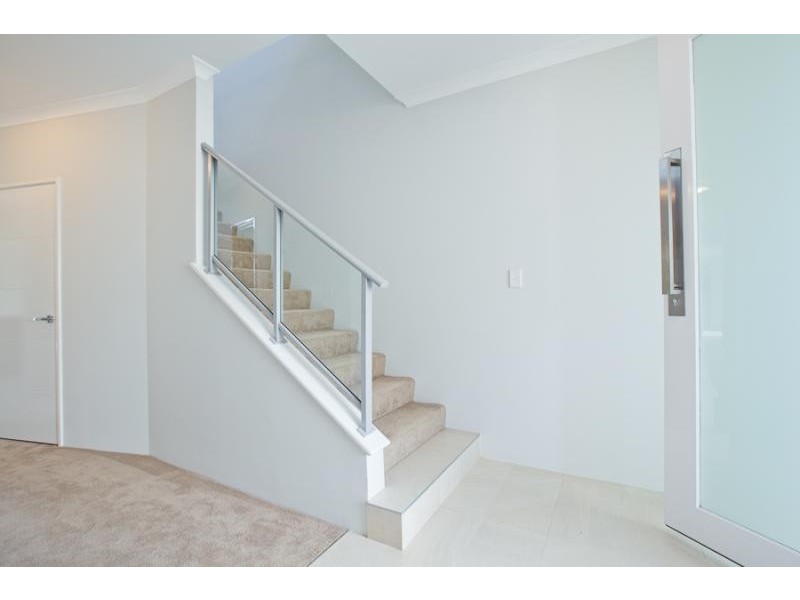 7/57 Needlewood street, Churchlands WA 6018