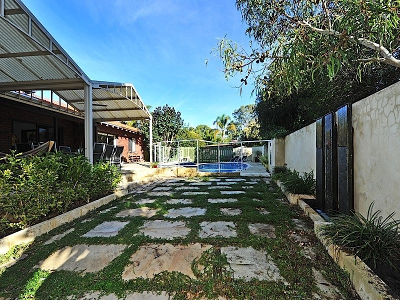 71 Circe Circle, Dalkeith WA 6009