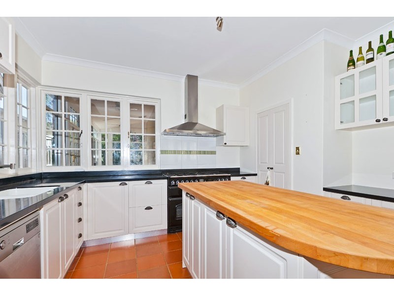 153 Curtin Avenue, Cottesloe WA 6011