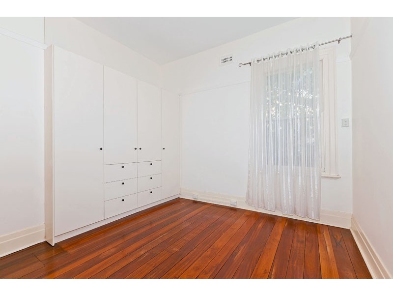 153 Curtin Avenue, Cottesloe WA 6011
