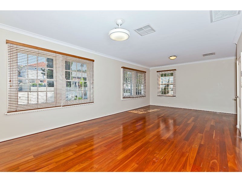 153 Curtin Avenue, Cottesloe WA 6011