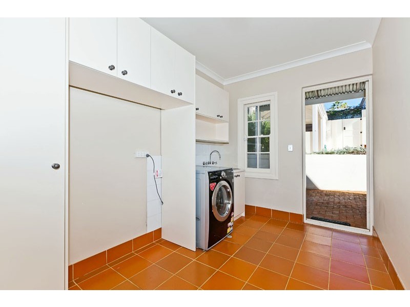 153 Curtin Avenue, Cottesloe WA 6011