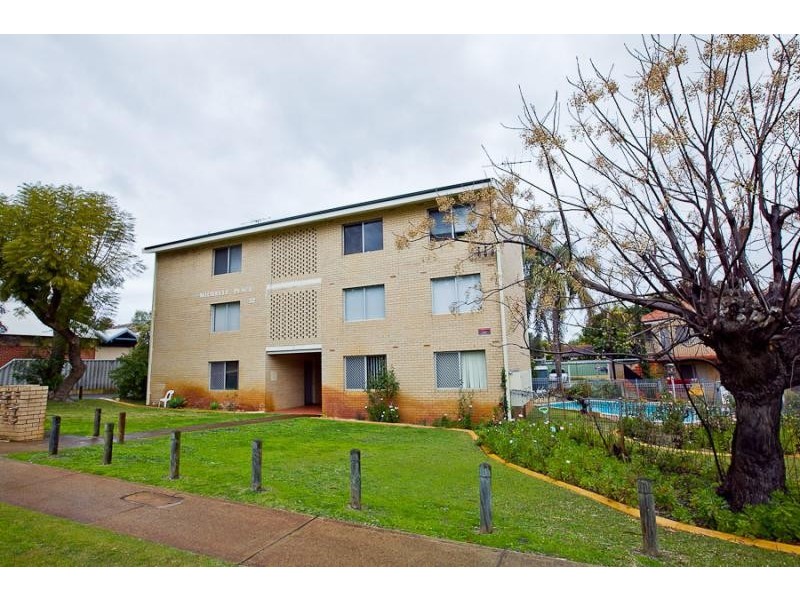 12/57 Tenth Avenue, Inglewood WA 6052