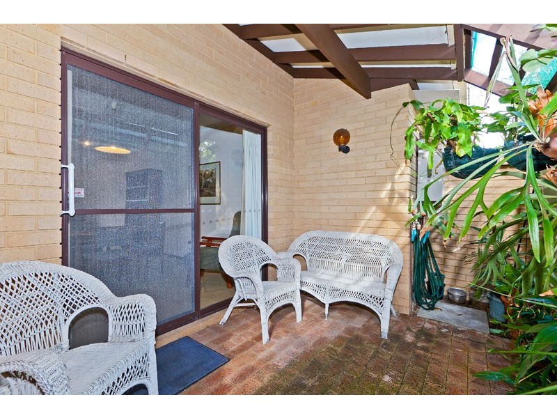 2/99 Forrest Street, Cottesloe WA 6011