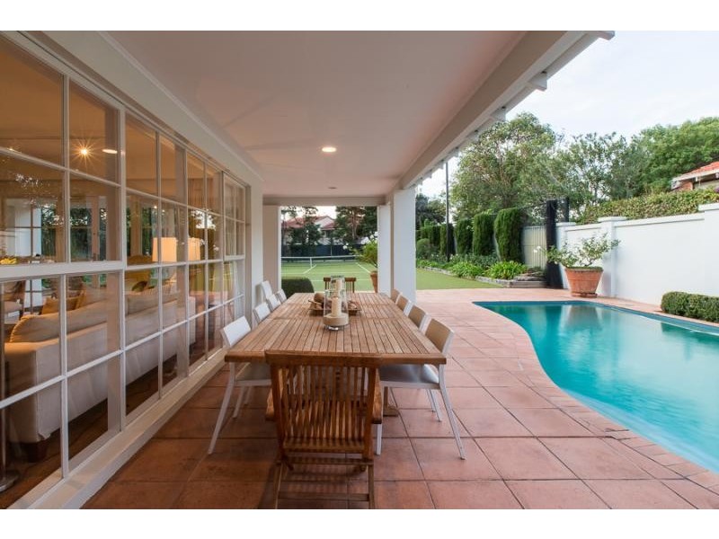 5 McNeil Street, Peppermint Grove WA 6011