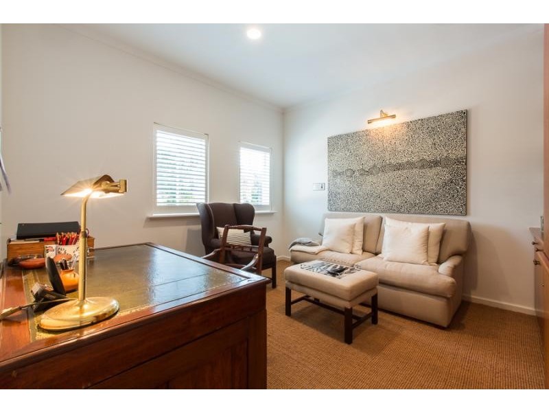 5 McNeil Street, Peppermint Grove WA 6011