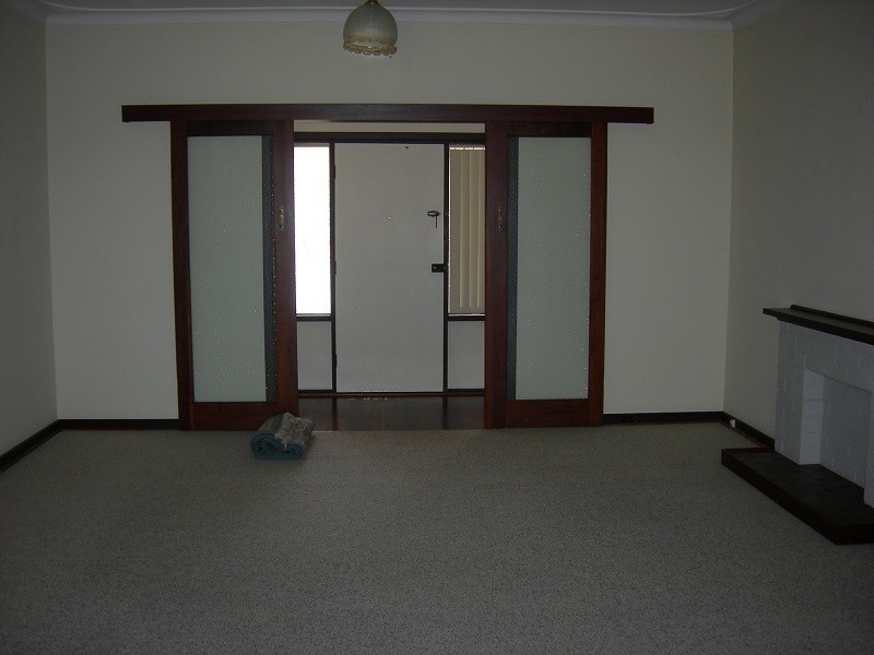 29 Geneff Street, Innaloo WA 6018