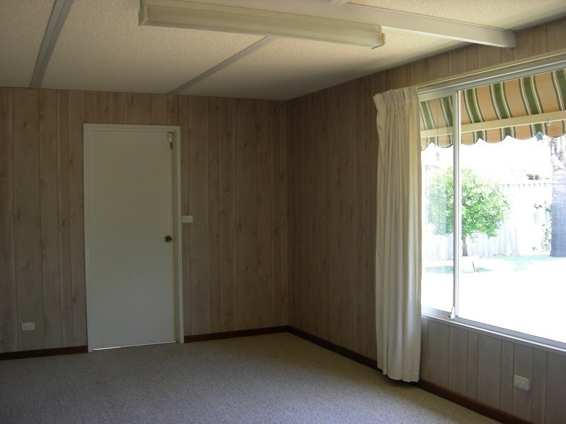 29 Geneff Street, Innaloo WA 6018