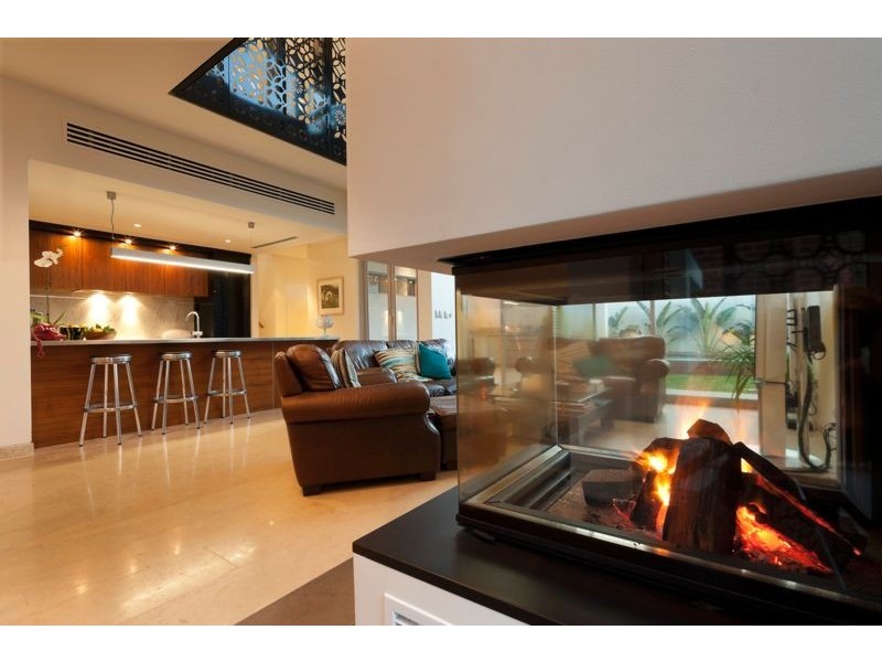 1 Loton Road, Claremont WA 6010