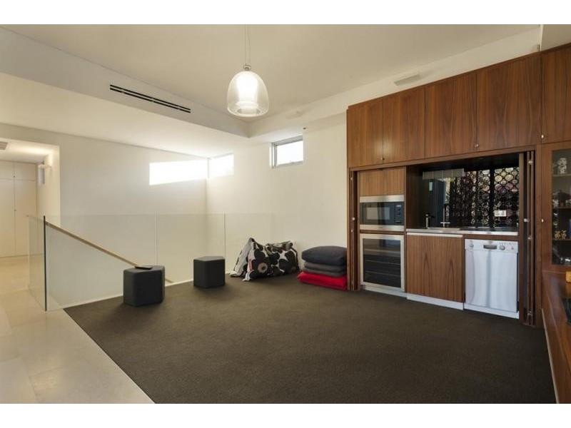 1 Loton Road, Claremont WA 6010