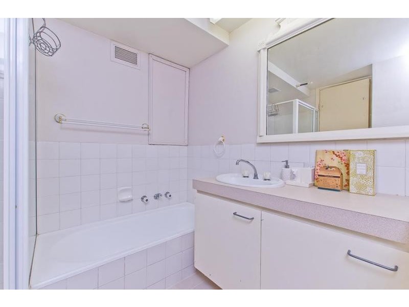 1B/25 Victoria Avenue, Claremont WA 6010