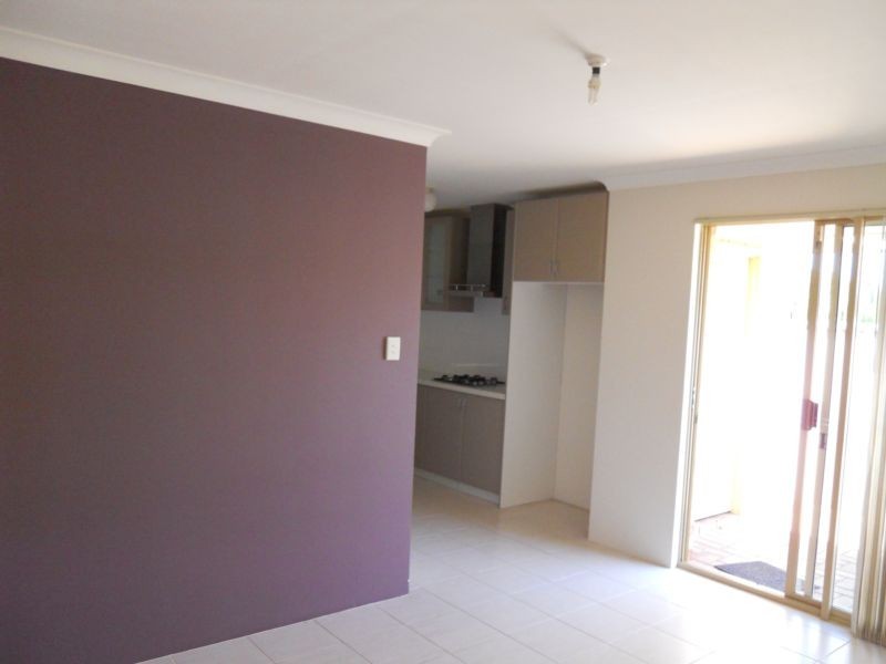 1/125 Grand Promenade, Doubleview WA 6018