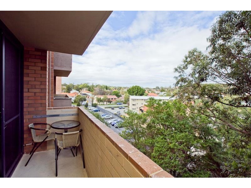 67/4 Dover Court, Mosman Park WA 6012