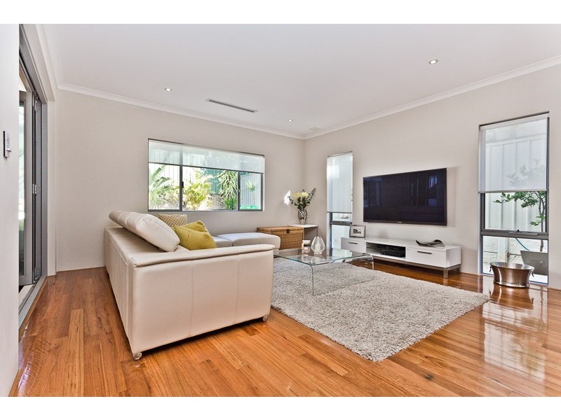 22 Kenny Street, Mosman Park WA 6012