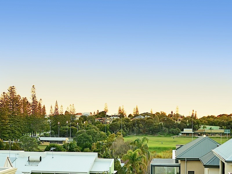 2 Reeve Street, Swanbourne WA 6010