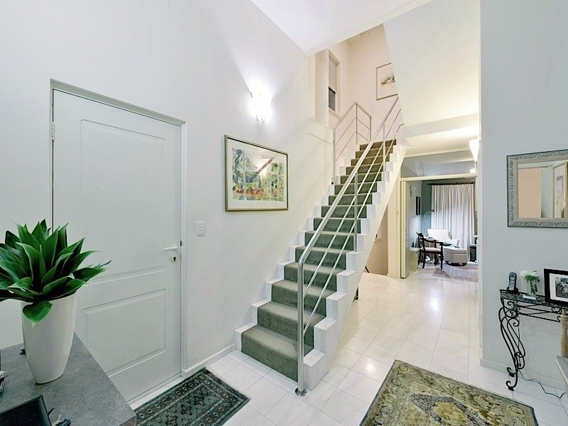 2 Reeve Street, Swanbourne WA 6010